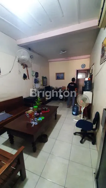 image DIJUAL RUMAH DAERAH KETILENG RAYA. SELANGKAH KE RS WONGSONEGORO. 5 MENIT KE SUPERINDO. SEBERANG STADION BALASUGA. 10 MENIT KE RS. PRIMAYA. SANGAT COCOK UNTUK USAHA.  (3)