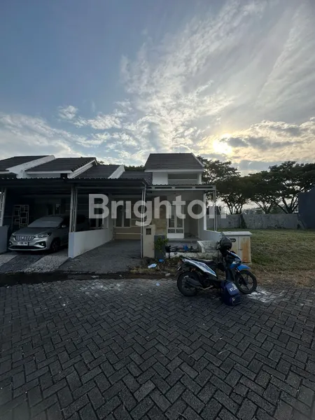 image \U2728 HUNIAN NYAMAN DI GRAND SUNRISE — DESAIN MINIMALIS, LOKASI STRATEGIS SURABAYA TIMUR (4)