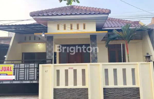 image RUMAH TENGAH KOTA LOKASI JALAN ABIMANYU SEMARANG TENGAH (1)