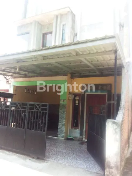 image RUMAH 2 LANTAI SIAP HUNI DEKAT MAKAM BUNG KARNO  (1)