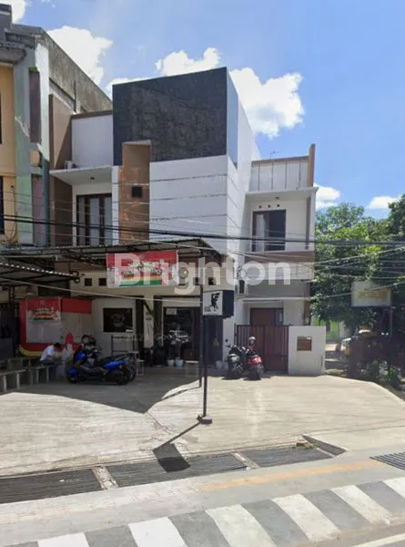 DIJUAL RUKO DAN RUMAH PINGGIR JALAN BESAR