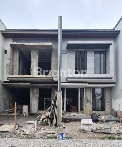 image RUMAH BARU GRESS MANYAR DEKAT KONI, RS ASRAMA HAJI, ITS, GALAXY MALL (1)