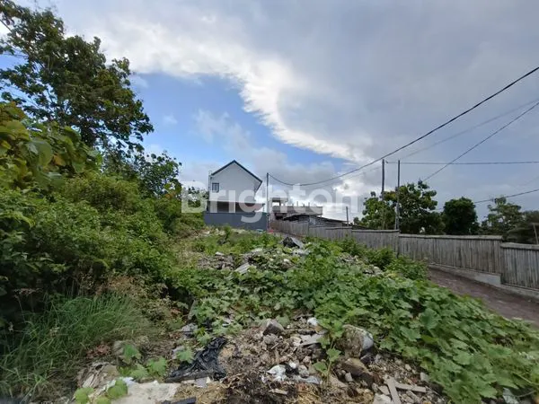 image VILA SEMI-FURNISHED 2 LANTAI, KOLAM RENANG (5)