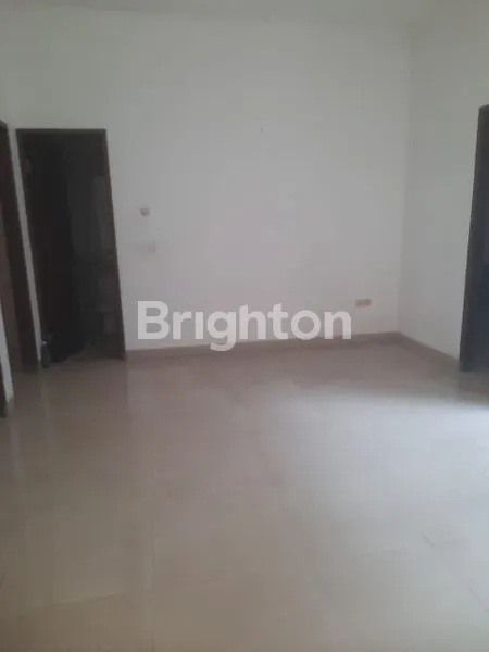 image RUMAH MEWAH 5 KT DI PESONA KHAYANGAN DEPOK (8)