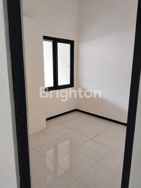 image RUMAH SIAP HUNI TAMAN WIGUNA (5)