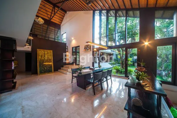 image LUXURY VILLA DI SUKAWATI  (3)
