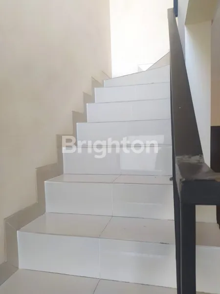 image RUMAH SIAP HUNI LINGKUNGAN SECURED GATE DEKAT BSD BESERTA FASILITASNYA DENGAN HARGA LEBIH TERJANGKAU - CENDANA RESIDENCE (4)