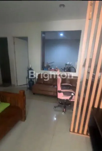 image [DIJUAL] RUMAH DI SERPONG 2 LANTAI FURNISH SIAP HUNI, LOKASI STRATEGIS DEKAT STASIUN & RS (3)