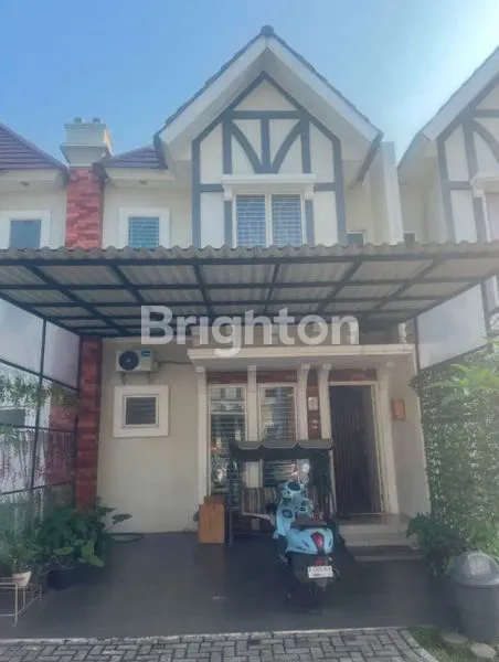 image [DIJUAL] RUMAH DI SERPONG 2 LANTAI FURNISH SIAP HUNI, LOKASI STRATEGIS DEKAT STASIUN & RS (1)