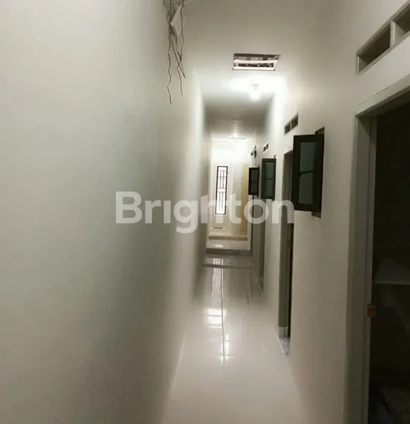 image RUMAH 2 LANTAI SIAP HUNI COCOK UNTUK INVESTASI / KOS KOSAN DAERAH TAMAN SARI, JAKARTA BARAT (2)