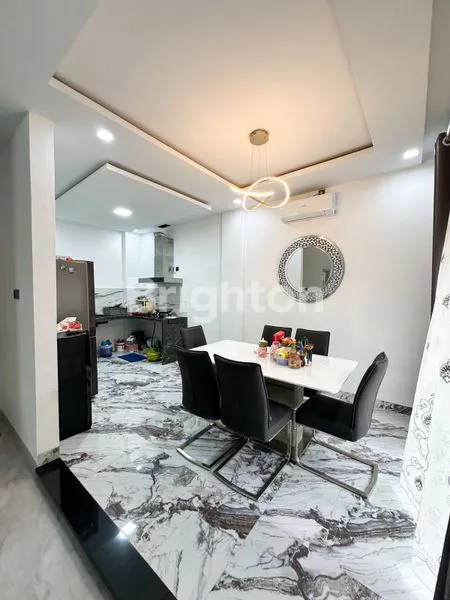 image RUMAH MEWAH 3 KT DI CITY SUITES (3)