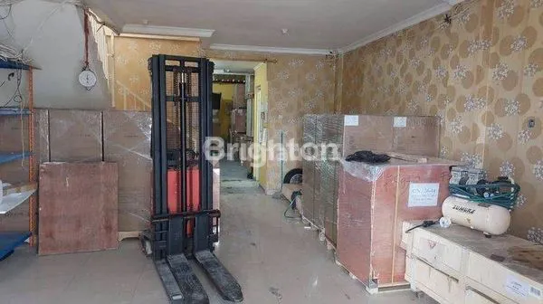 image RUKO 3 LANTAI HARAPAN INDAH LT 100M² (5)