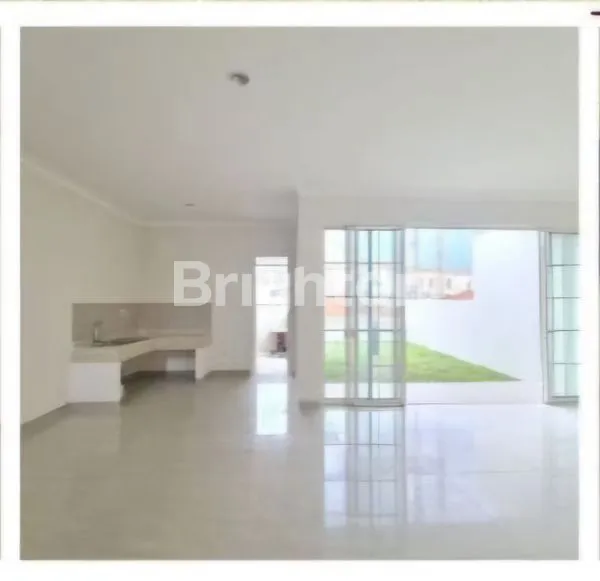 image RUMAH ELITE HADAP TAMAN DI ANAPURI BANDUNG (3)