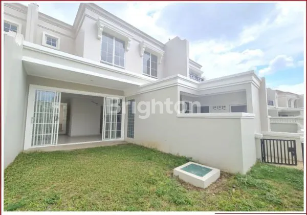 image RUMAH ELITE HADAP TAMAN DI ANAPURI BANDUNG (1)