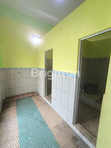 image RUMAH PLUS TEMPAT USAHA MADIUN KOTA (2)