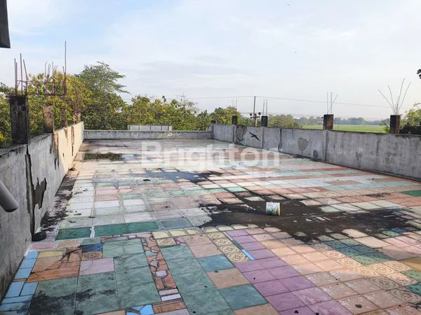 image RUMAH PLUS TEMPAT USAHA MADIUN KOTA (8)