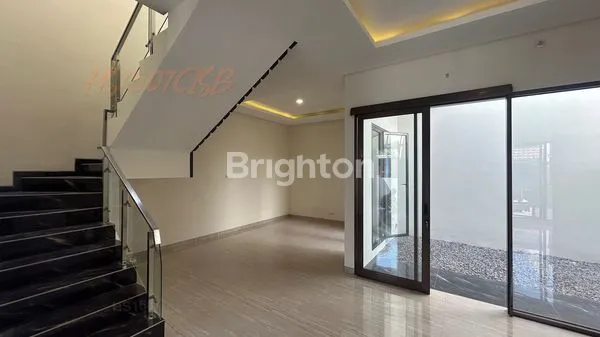 image RUMAH CITRALAND UTAMA NEW MODERN MINIMALIS DEKAT G WALK FASAD MODERN (4)