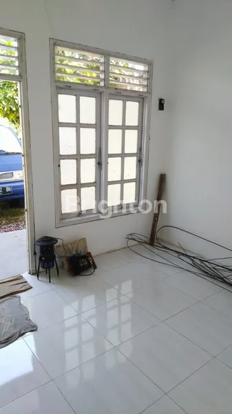 image RUMAH NON FURNITURE 600 JT ,LOKASI DI TUBAN MOBIL MASUK BISA SISIPAN (2)
