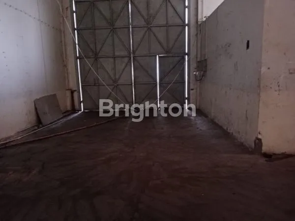 image GUDANG STRATEGIS 1.100 M², DI KOMPLEK PERGUDANGAN TANJUNG SIAPI2 PALEMBANG, SUMSEL INDONESIA. (3)