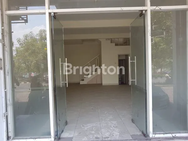 image RUKO PURIMAS 3 LANTAI, HADAP JALAN RAYA (1)