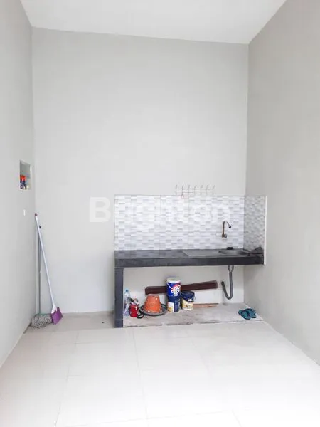 image RUMAH MURAH SIAP HUNI DEKAT UNIVERSITAS BRAWIJAYA MALANG (4)