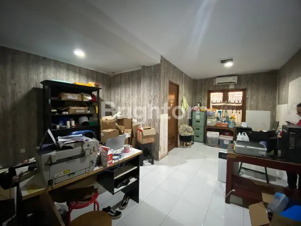 image KANTOR DEKAT BALAIKOTA DAN KAMPUS DI PUSAT KOTA YOGYAKARTA  (3)