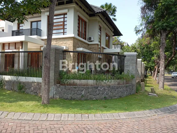 HUNIAN EKSKLUSIF DI KAWASAN PREMIUM GRAHA FAMILI !!