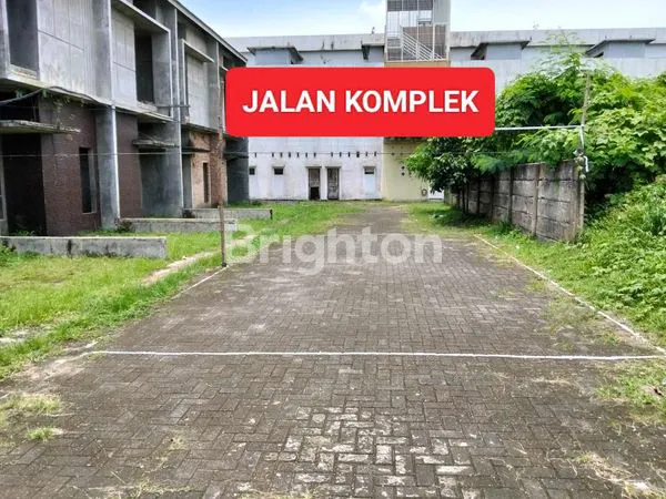 image TOWNHOUSE CANTIK KOMPLEK THE MERLION RESIDENCE (2)