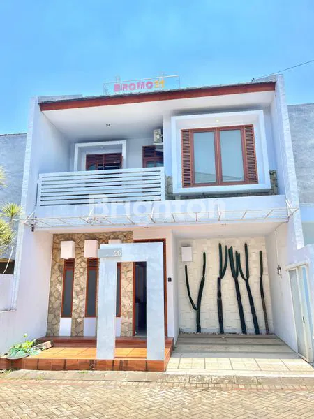 image VILLA MEWAH DI BATU, KOLAM RENANG & FURNISHED (1)