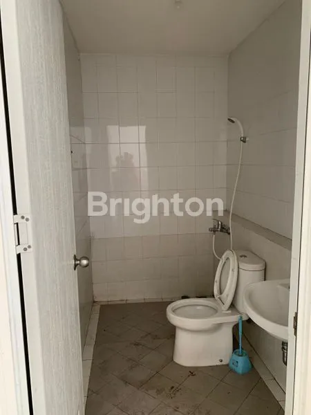 image DISEWAKAN RUMAH CLUSTER INDIRA SUVARNA SUTERA  (5)