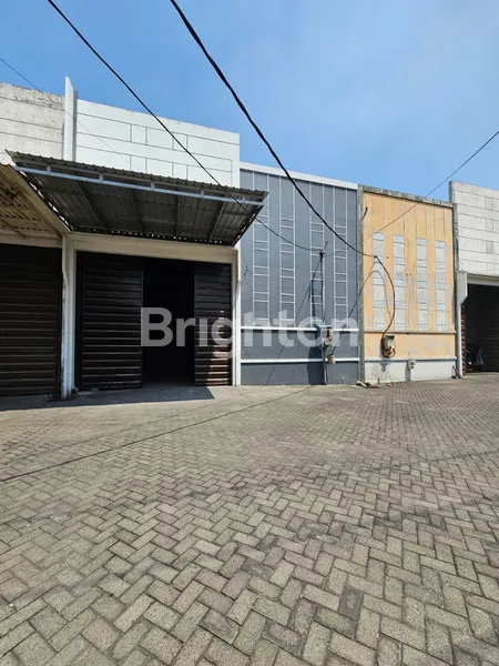 image PERGUDANGAN LOKASI STRATEGIS KAWASAN INDUSTRI AKSES SANGAT MUDAH DRIYOREJO GRESIK (1)