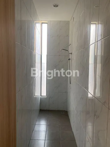 image RUMAH 3 LANTAI BERGAYA JEPANG CLUSTER OSAKA DAISAN, 15 MENIT EXIT TOL CIKUPA, TANGERANG. (8)