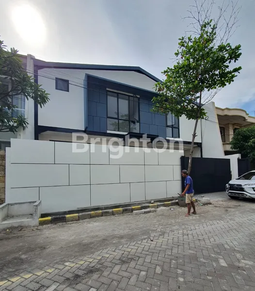 image RUMAH MODERN MINIMALIS SUTOREJO SELATAN (1)
