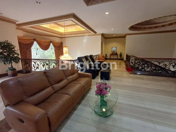 image RUMAH SUPER MEWAH  ARAYA TAHAP 1  (6)