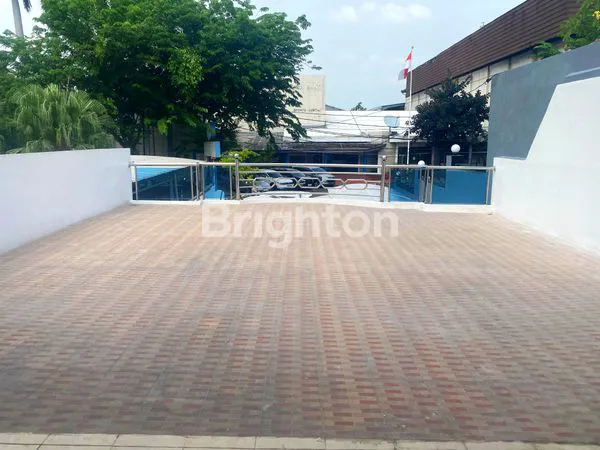 image RUMAH GREENVILLE DALAM KOMPLEK HITUNG TANAH JAKARTA BARAT (7)