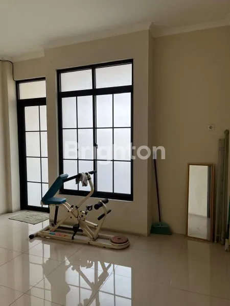 image RUKO 3 1/2 LT JELAMBAR BARAT (2)