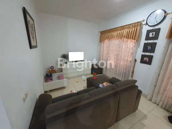 image RUMAH MEWAH 4 KT DI KEMBANGAN, DEKAT LIPPO MALL (8)