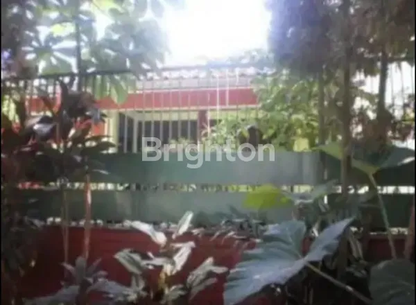image RUMAH TUA HITUNG TANAH DI KOMPLEK BRI RAGUNAN JAKARTA SELATAN (5)