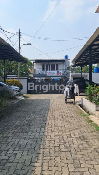 image RUMAH CLASTER DUA LANTAI SIAP HUNI (2)