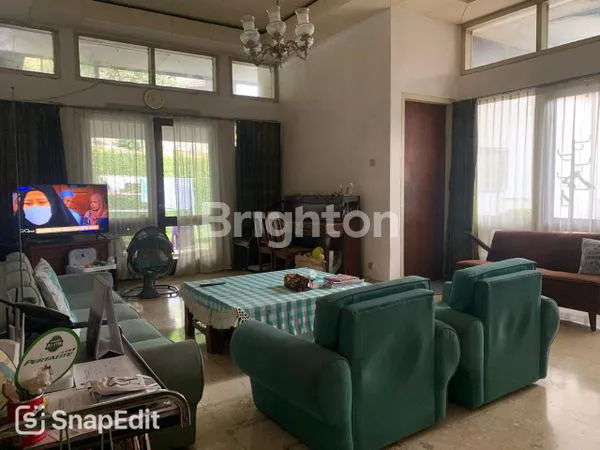 image RUMAH LUAS SAYAP DAGO TUBAGUS ISMAIL DEKAT UNPAD ITB KOTA BANDUNG (2)