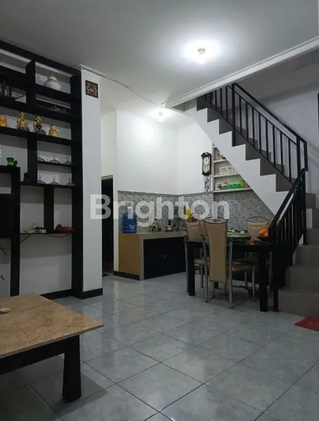 image RUMAH 2 LANTAI  ASRI DAN NYAMAN DI CITRA RAYA CIKUPA TANGERANG (7)