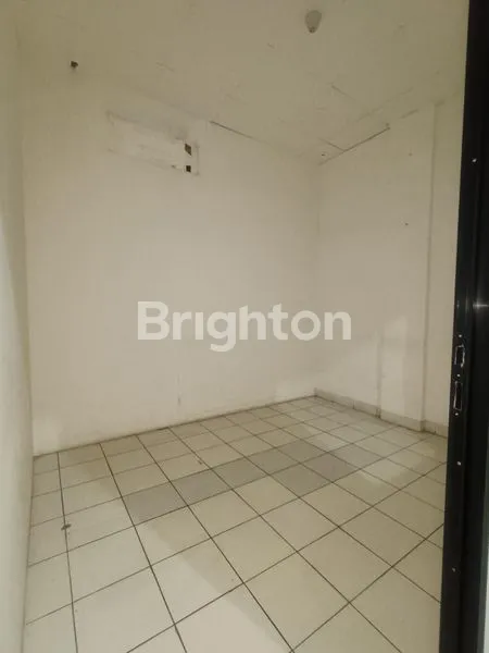 image RUKO STRATEGIS BANDENGAN, 4 LANTAI SIAP USAHA (4)