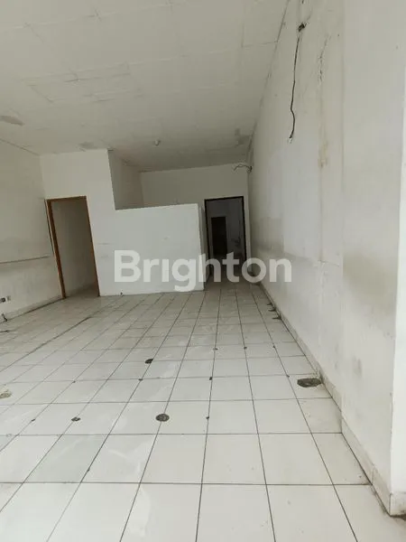 image RUKO STRATEGIS BANDENGAN, 4 LANTAI SIAP USAHA (2)