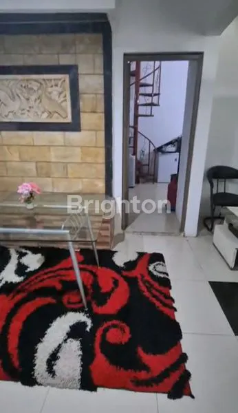 image RUMAH 2,5 LANTAI DI BABATAN PRATAMA, SIAP HUNI! (5)