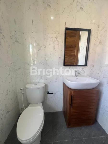 image MODERN 3-BEDROOM VILLA JUST STEPS FROM SANUR BEACH (121V) (4)