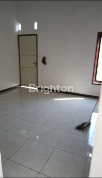 image RUKO MODERN DEKAT TOL BONUS LAHAN KOSONG (5)