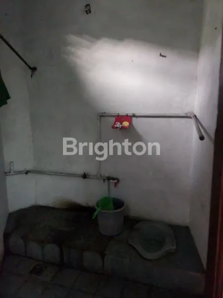 image KIOS SIAP USAHA, LOKASI STRATEGIS COLOMADU (3)