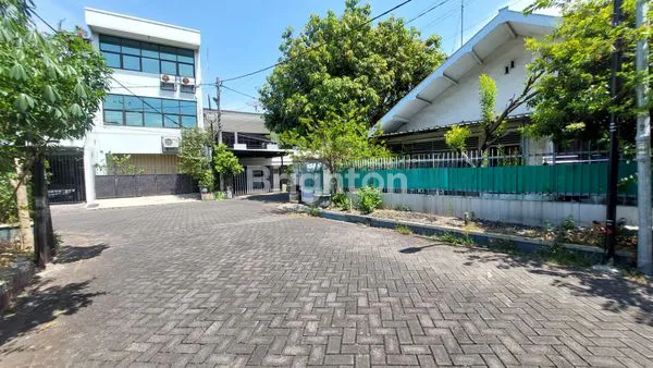 image RUMAH DI JALAN TULUNGAGUNG SURABAYA (1)