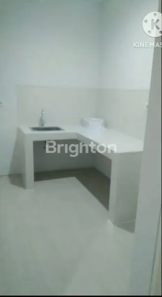 image RUMAH GRESS CITRALAND UTARA DEPAN DANAU* (2)