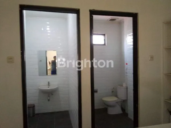 image RUKO 3,5 LANTAI DI BLOK S, LUAS 280M² (4)